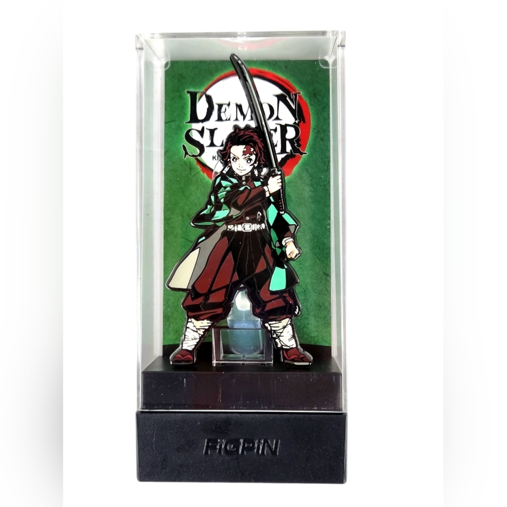 FiGPiN Demon Slayer Tanjiro Kamado 5" Collectible FigPin